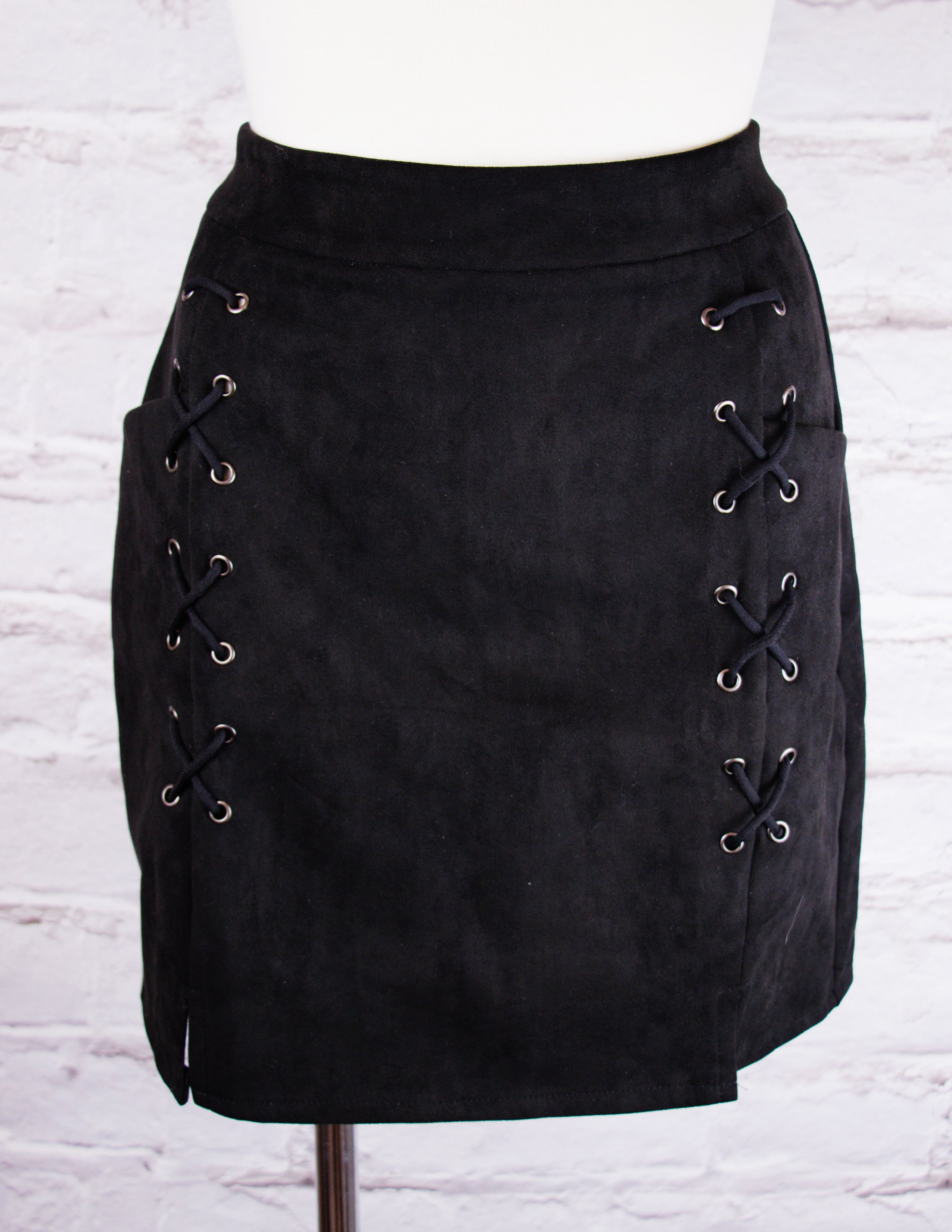 Suede Skirt- Onyx