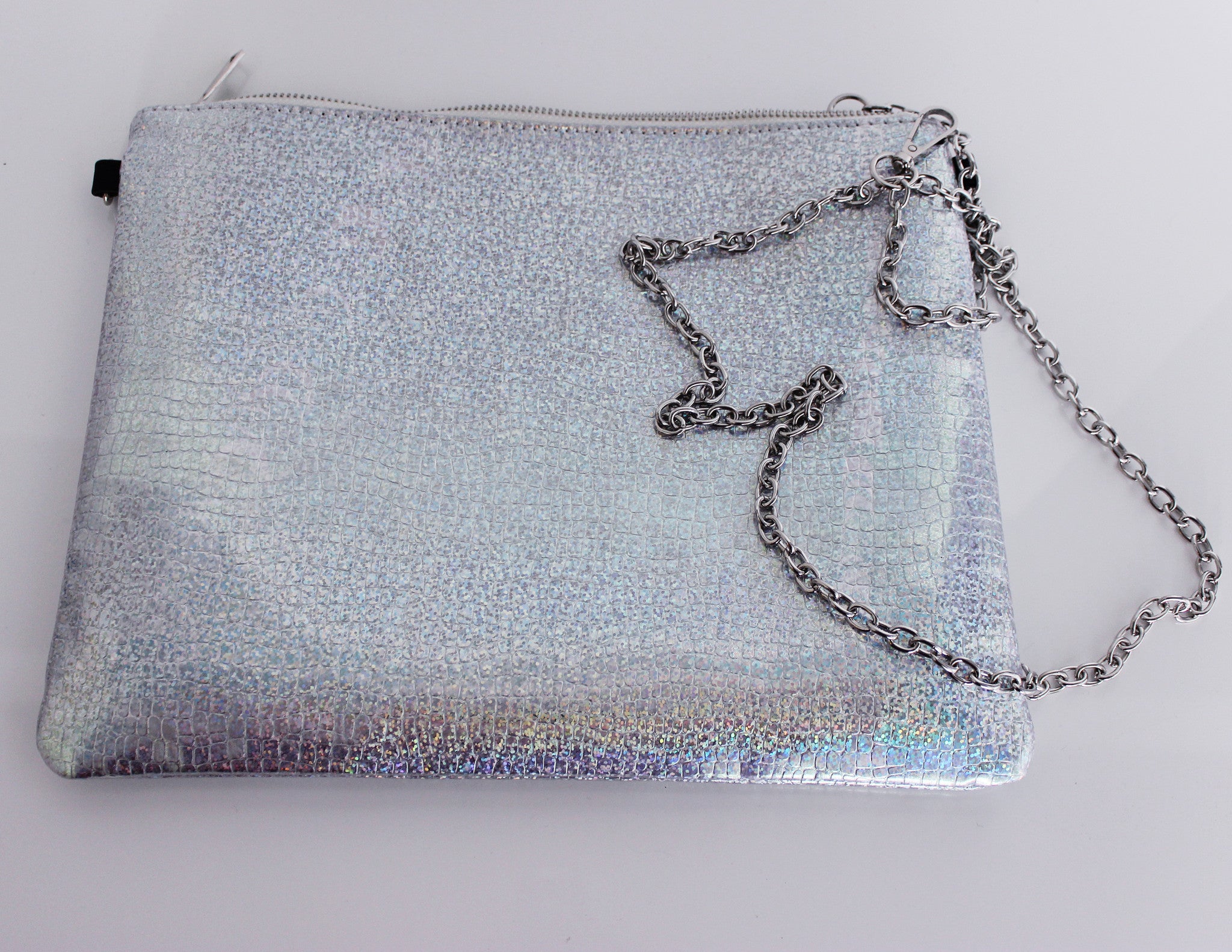 BARAT CLUTCH - Blue District