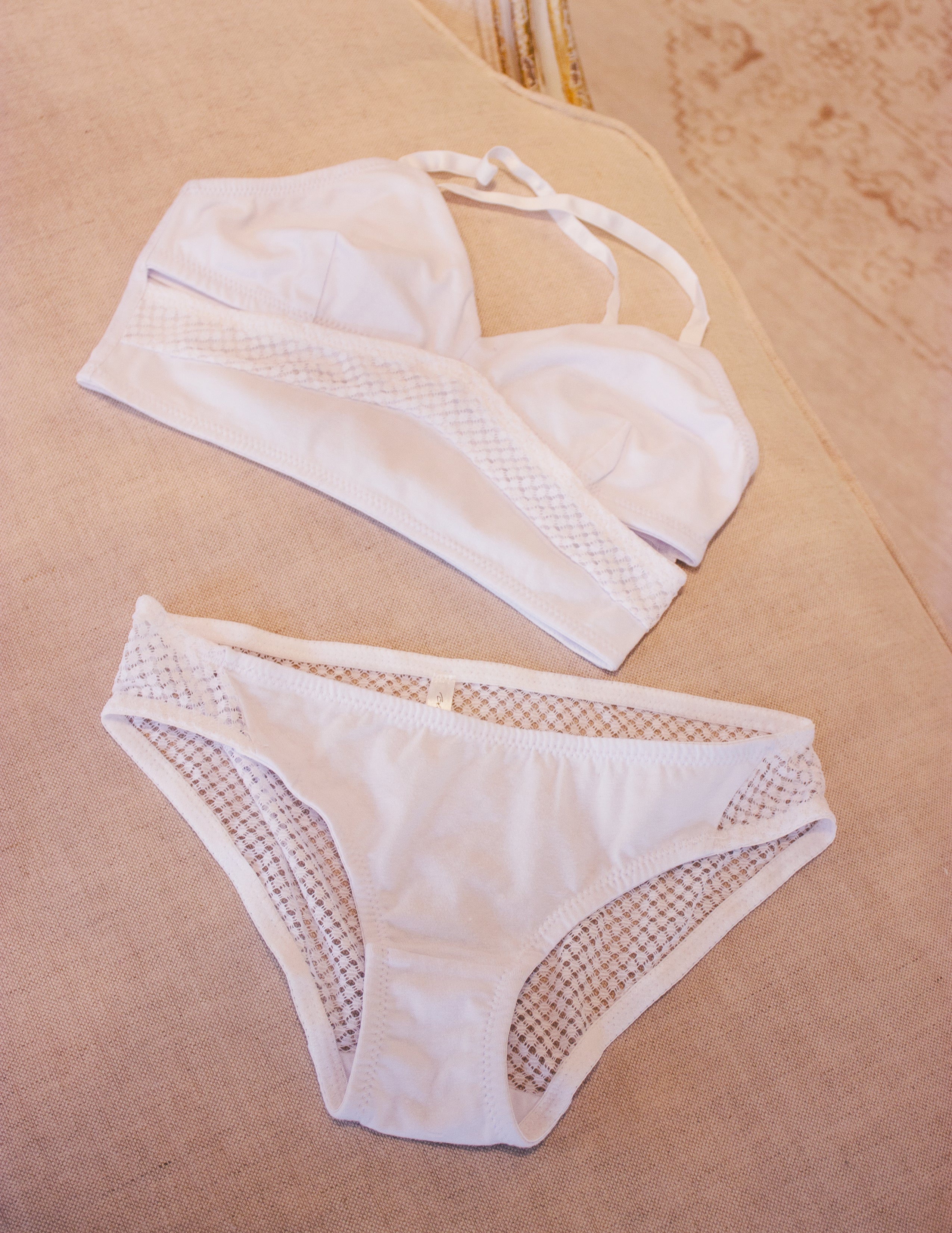 CONSTANCE MESH BRALETTE-  SOY  