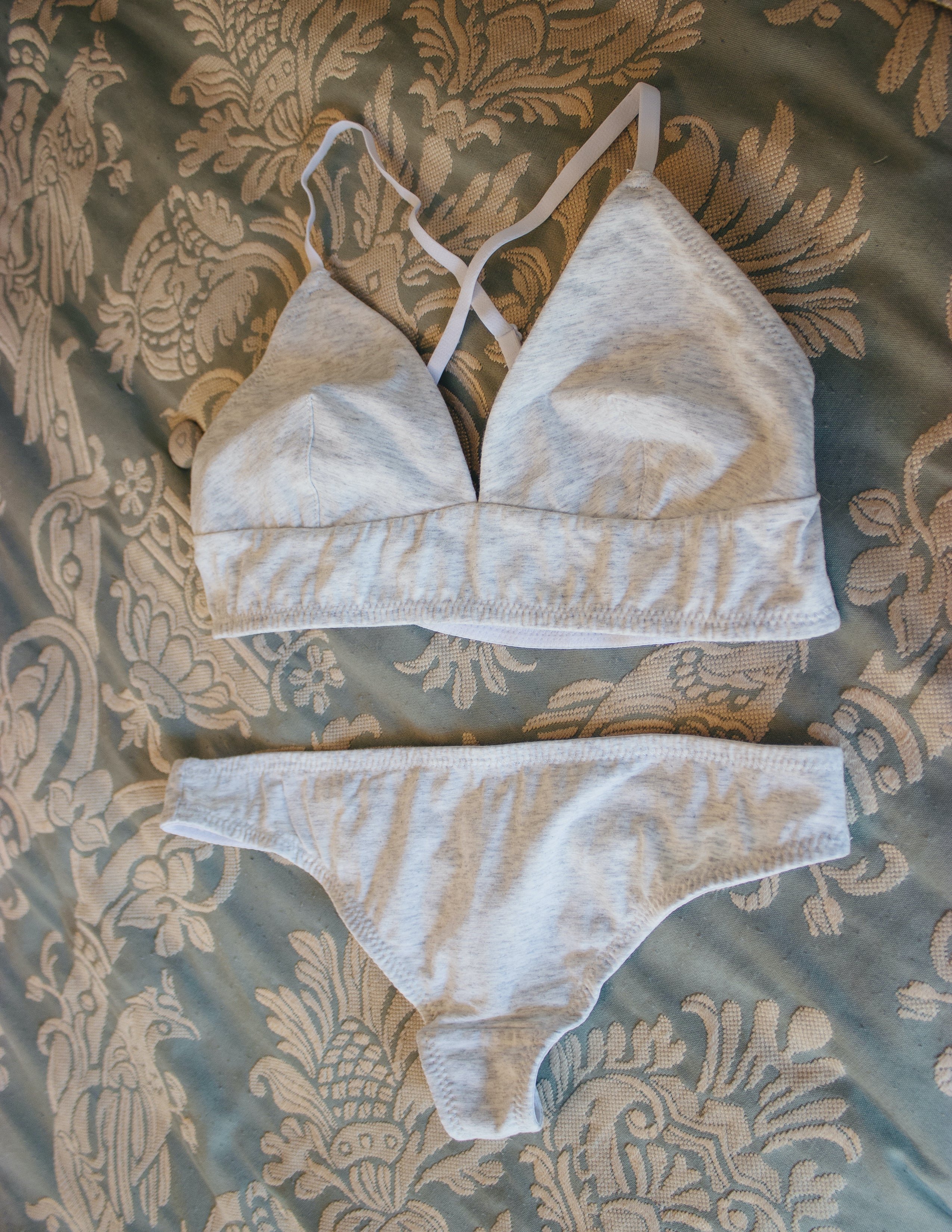 CONSTANCE TRIANGLE BRALETTE- GREIGE