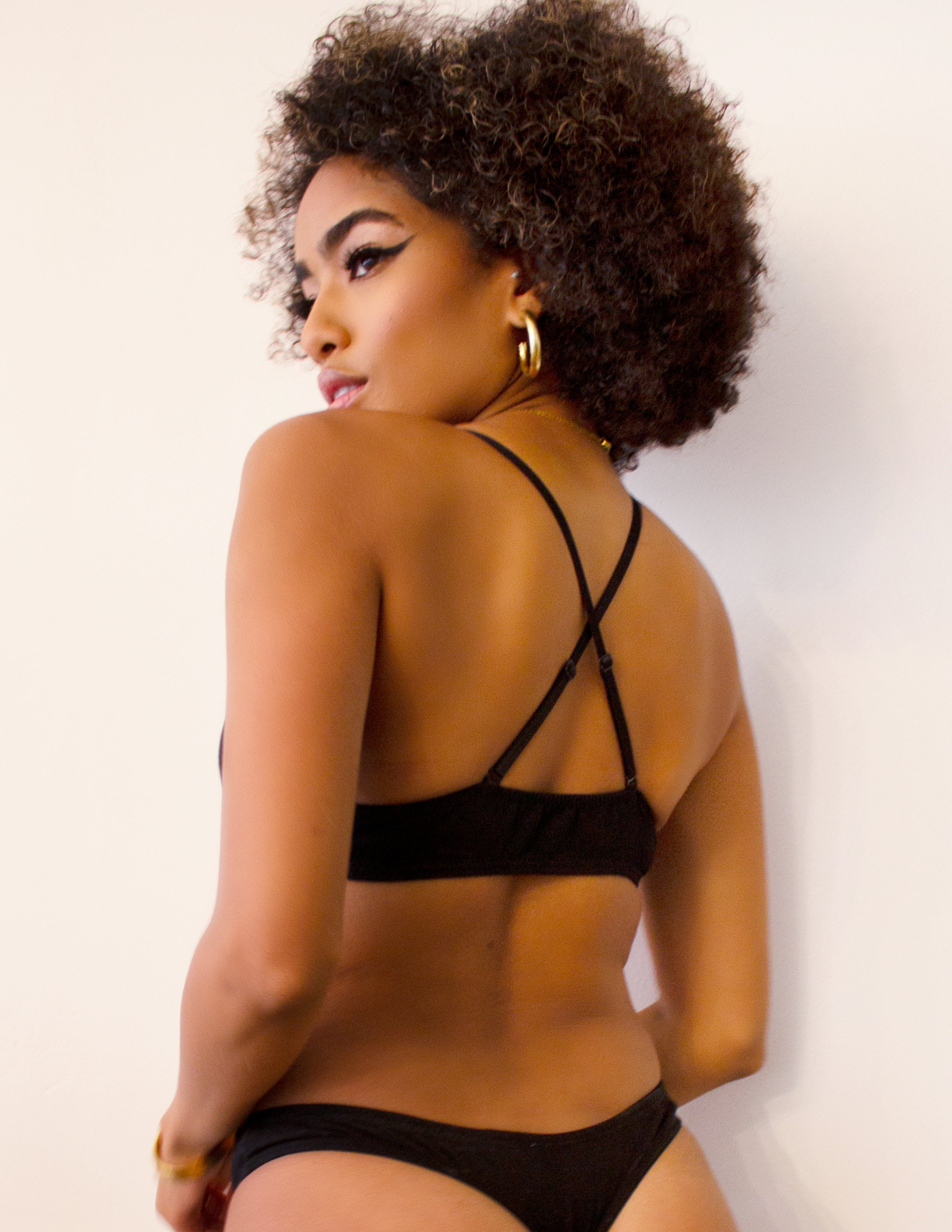 CONSTANCE TRIANGLE BRALETTE- ONYX