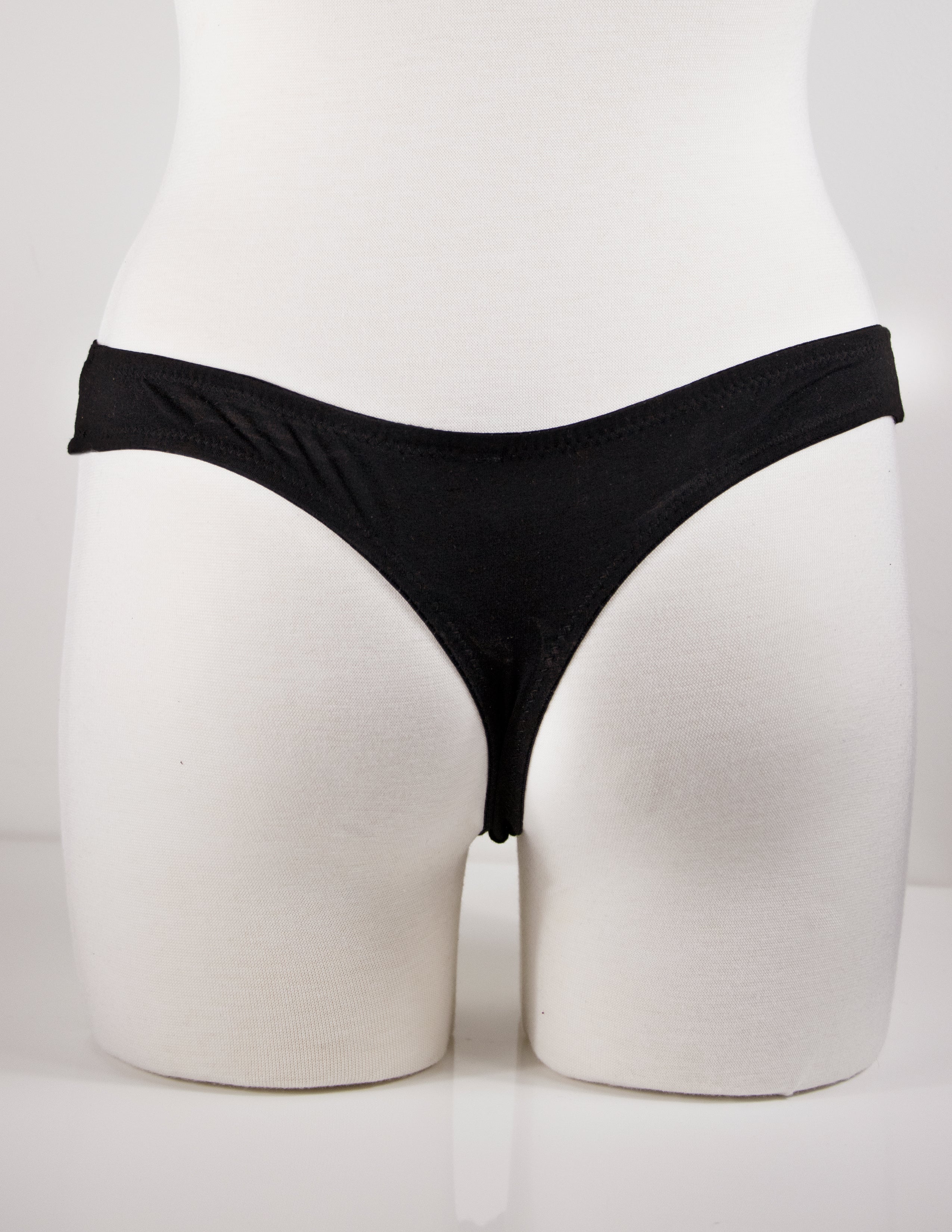 CONSTANCE THONG- ONYX