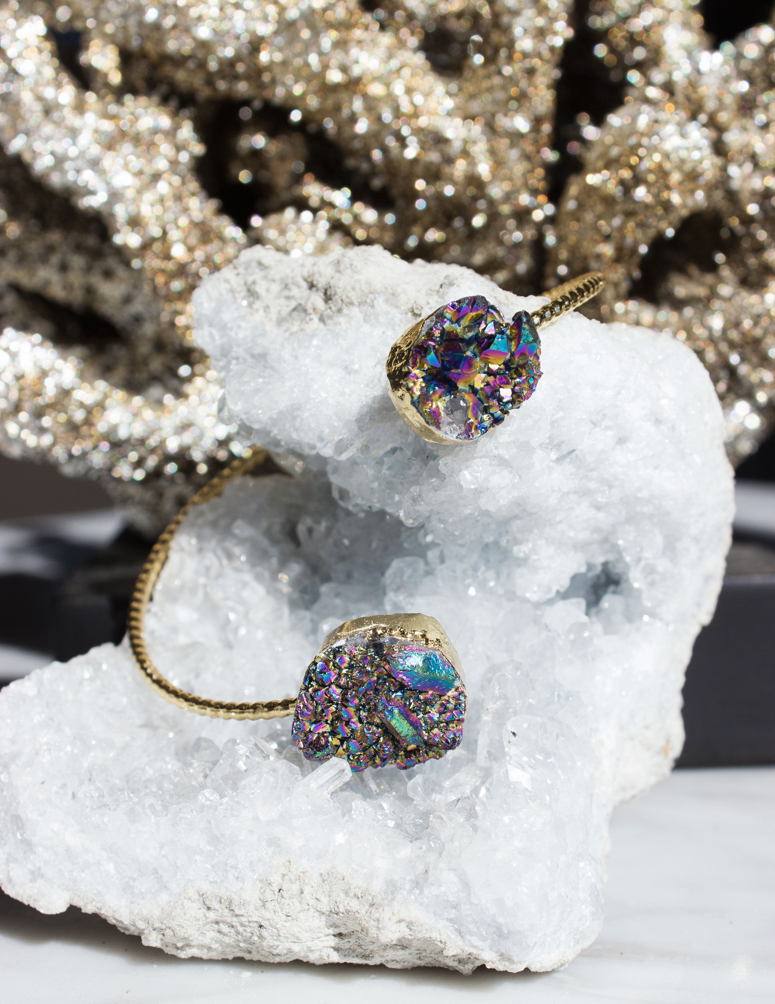 DRUZY QUARTZ BRACELET- BLACK - Blue District