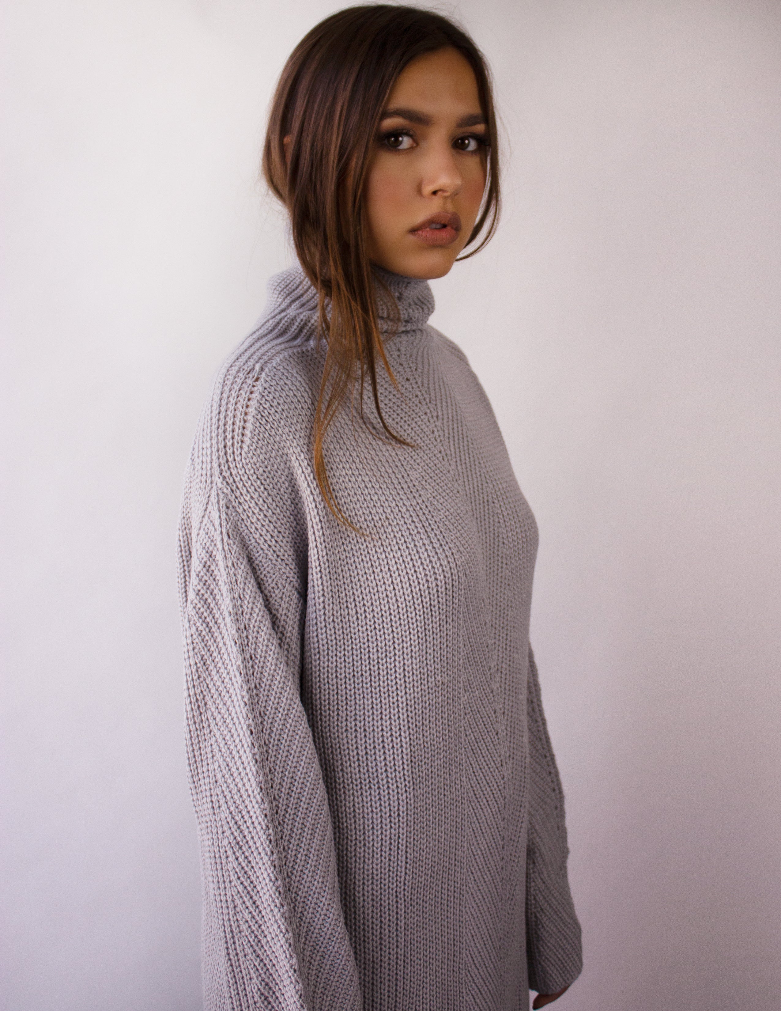 HELIA SWEATER DRESS