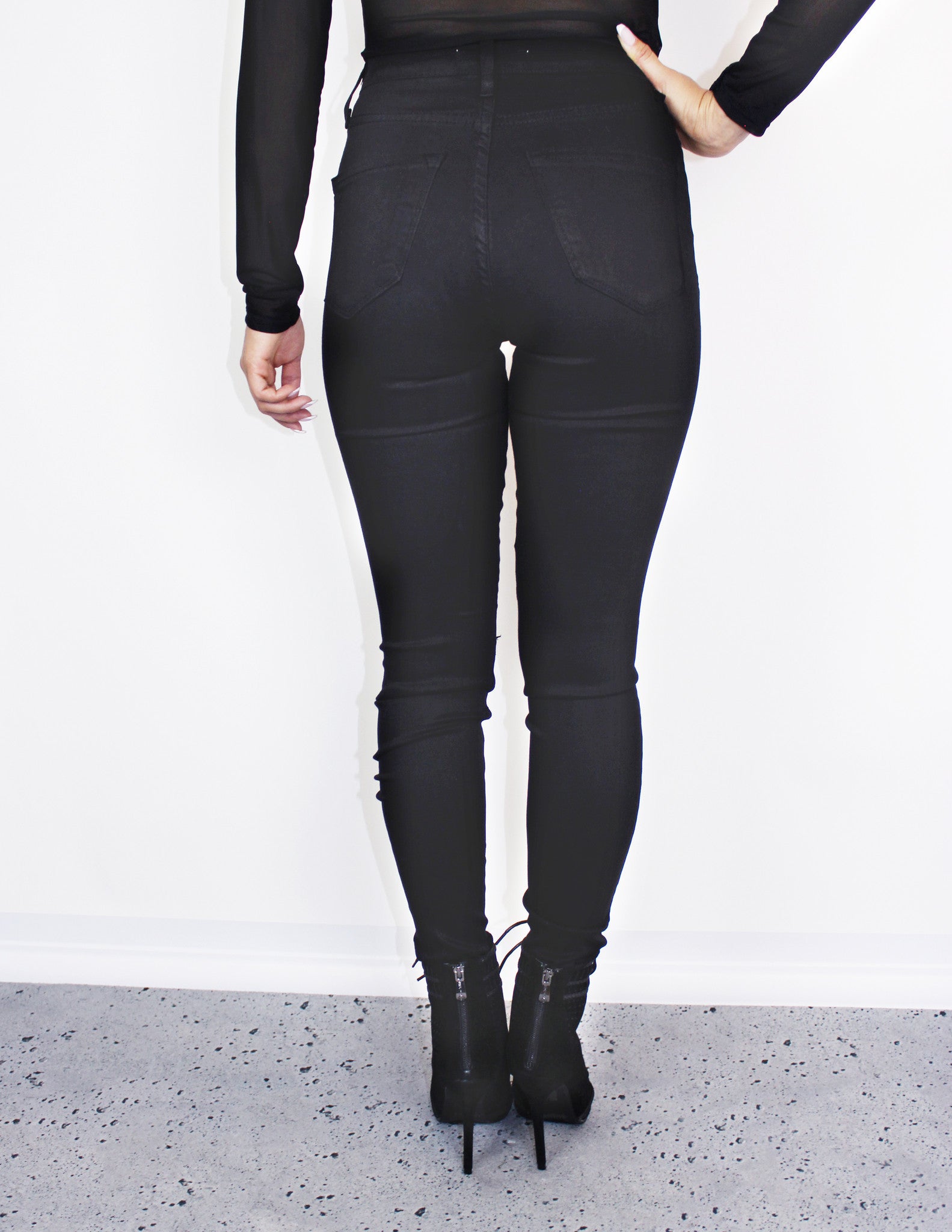 MAKORE JEANS - Blue District