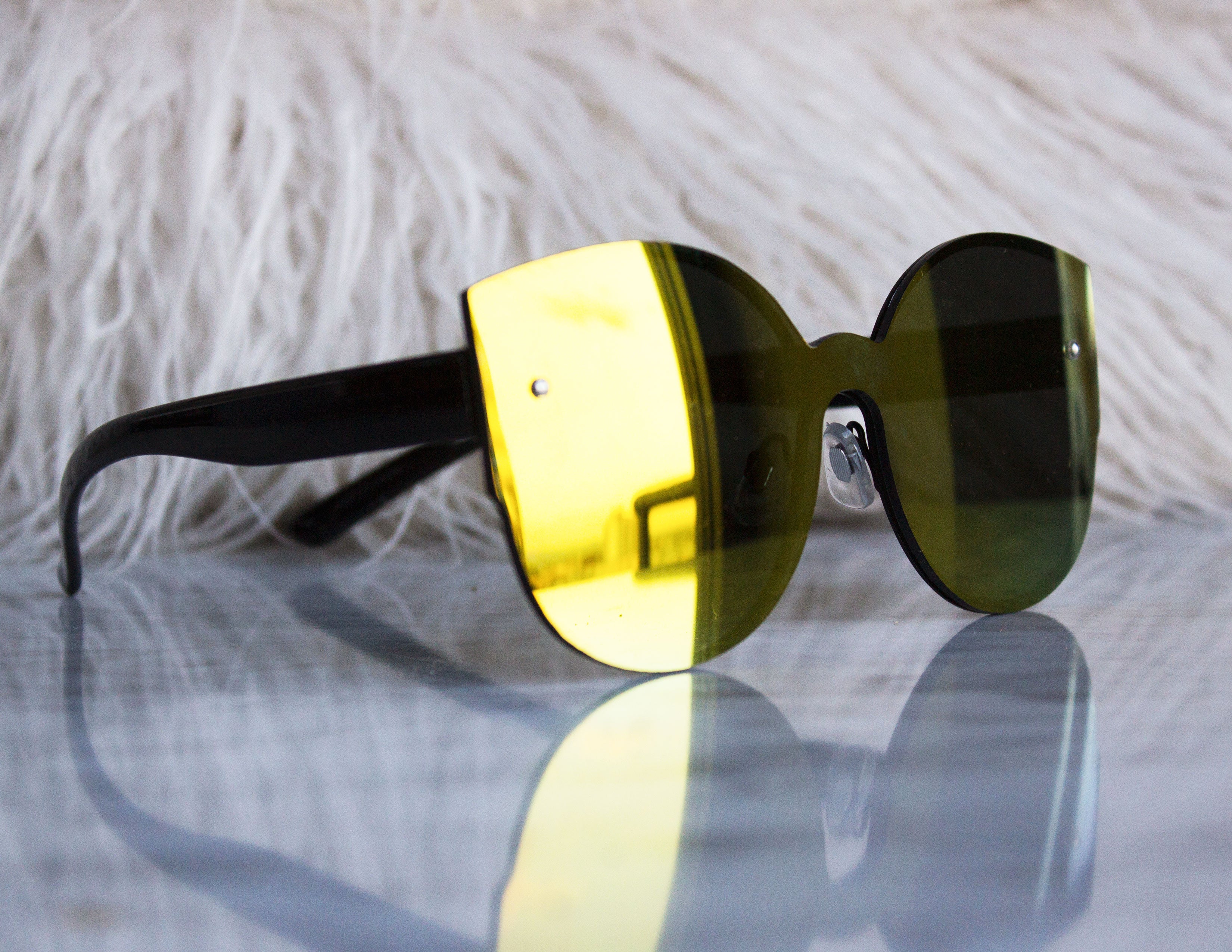MESON SUNGLASSES - Blue District