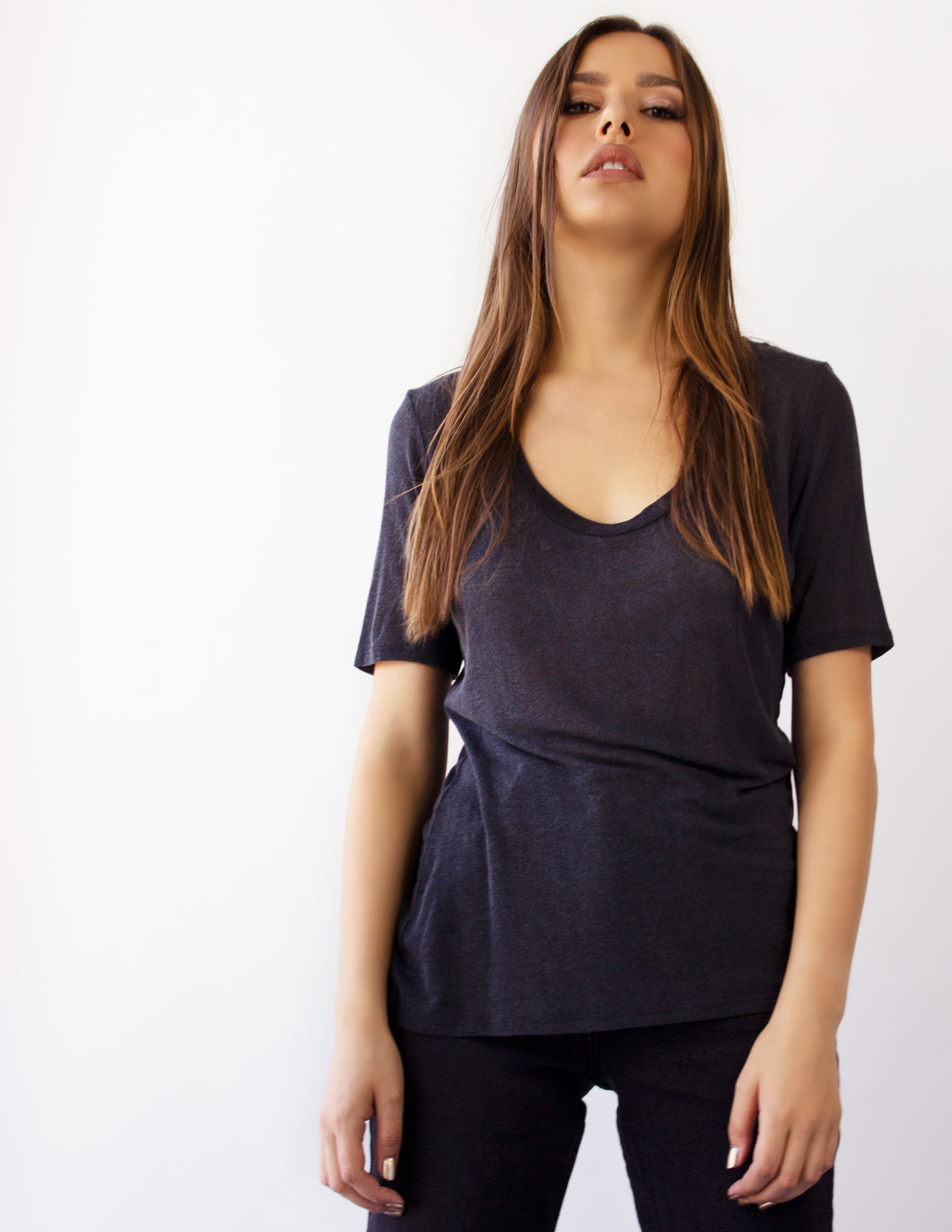 MIRA ROUND NECK TEE- MIDNIGHT