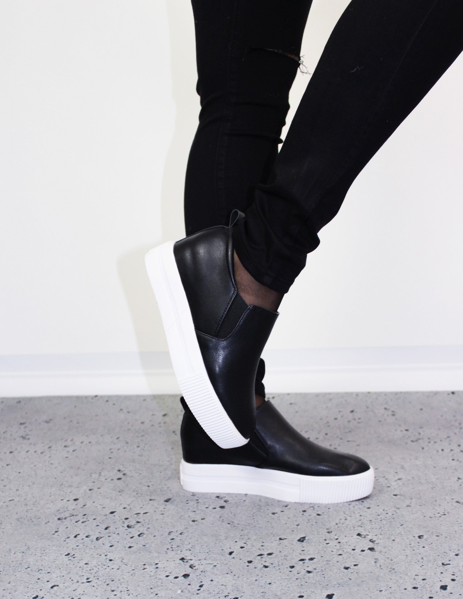 MUSTA SNEAKERS - Blue District