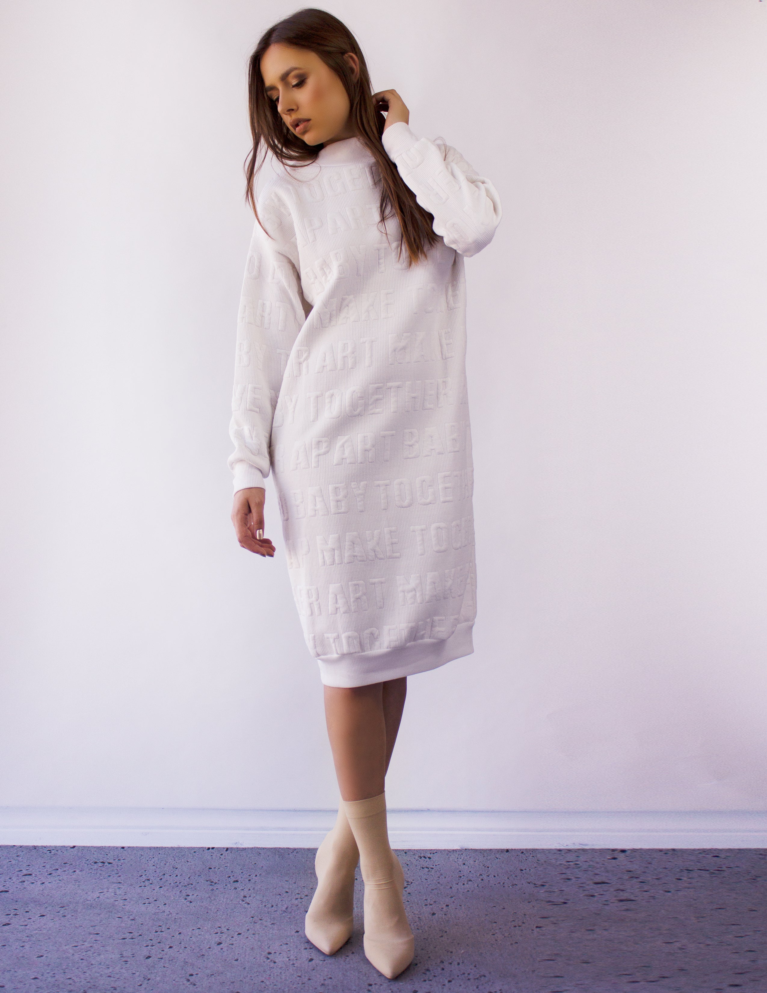 NOCTUA SWEATER DRESS- SOY