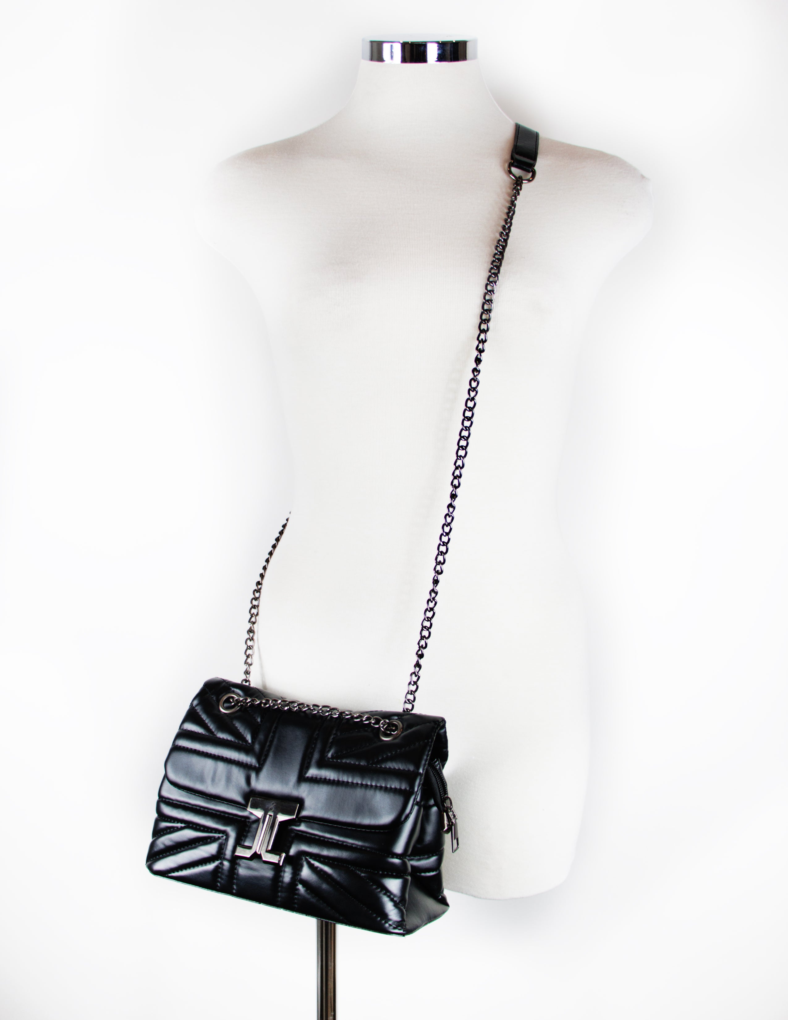 VASKA HANDBAG-ONYX