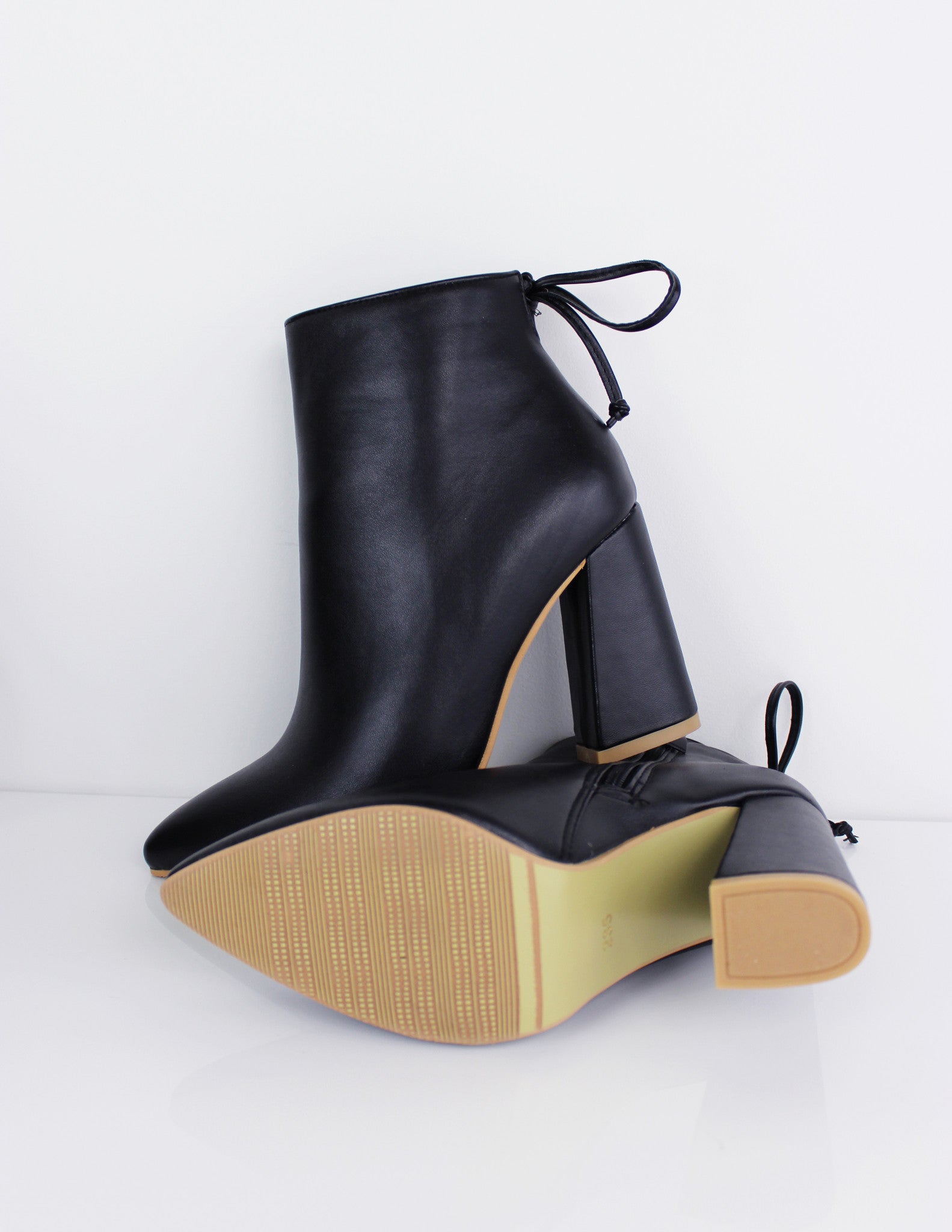 ROSCO ANKLE BOOTS - Blue District