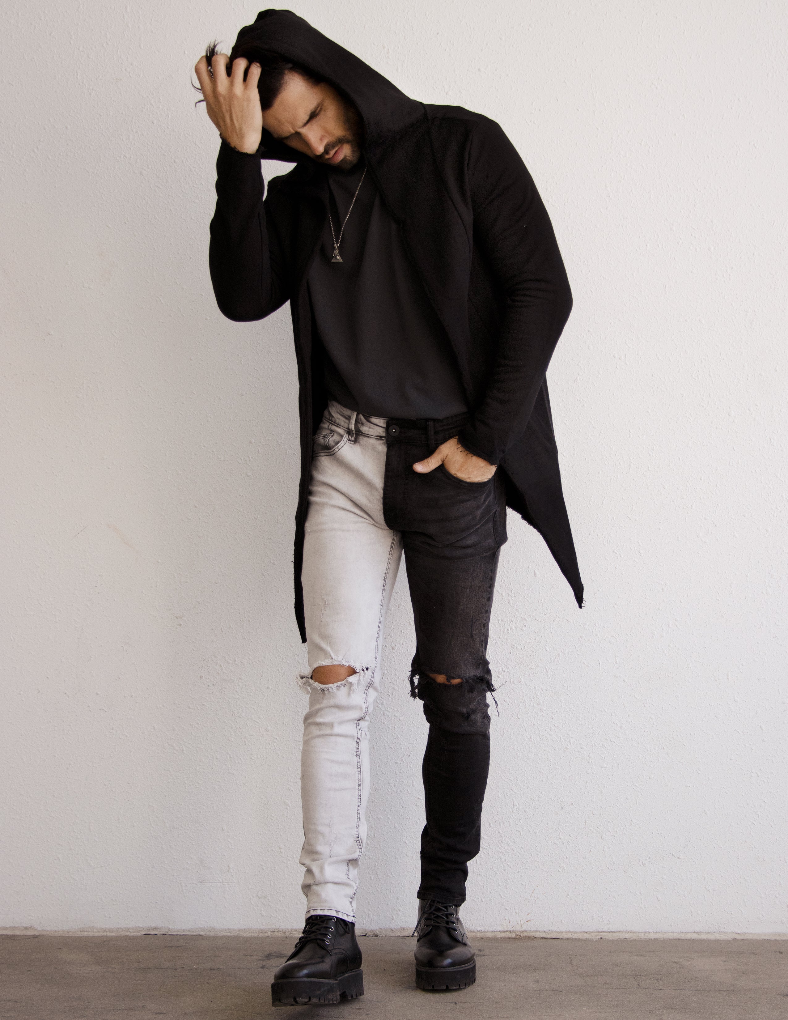 SKETCH CARDIGAN