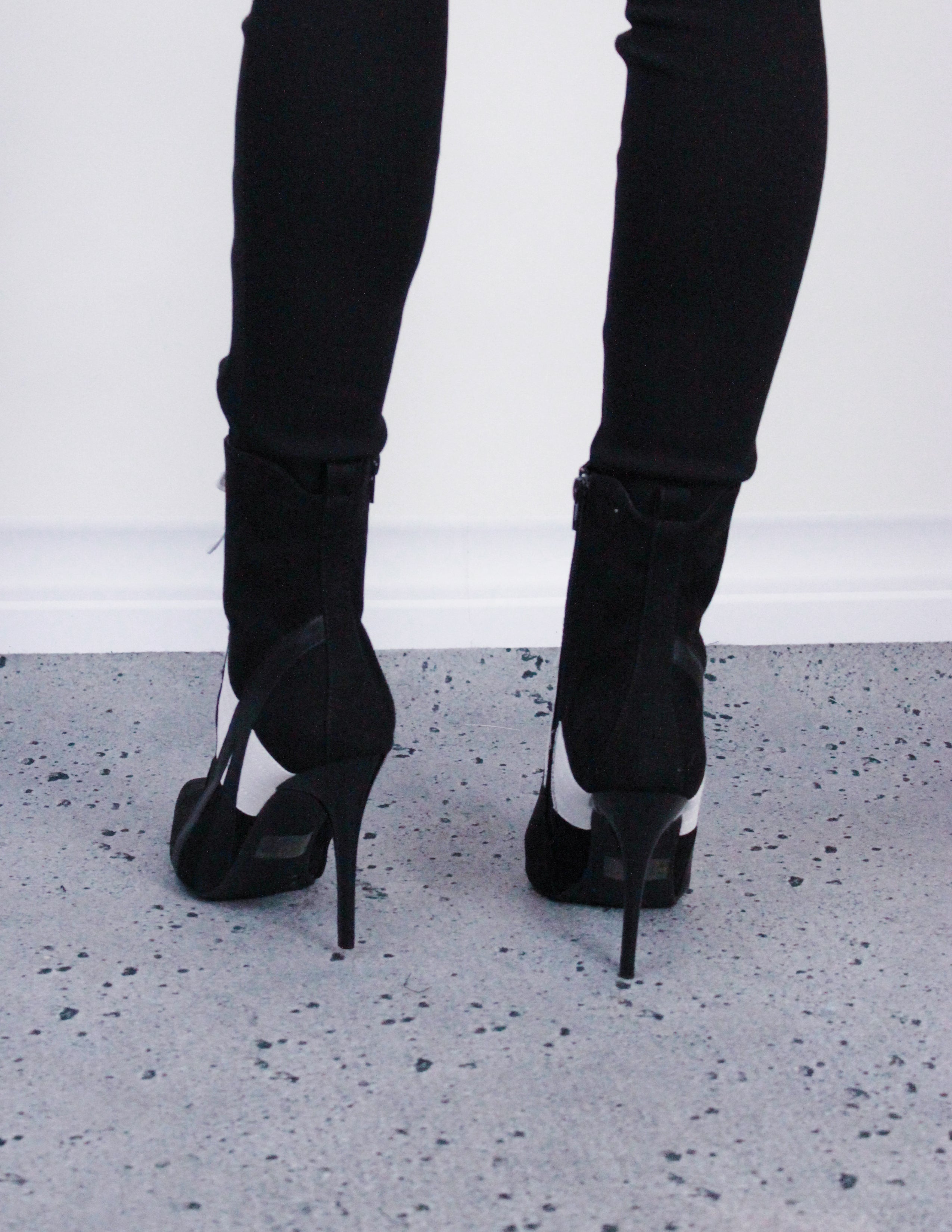 SWEEP BOOTS - Blue District