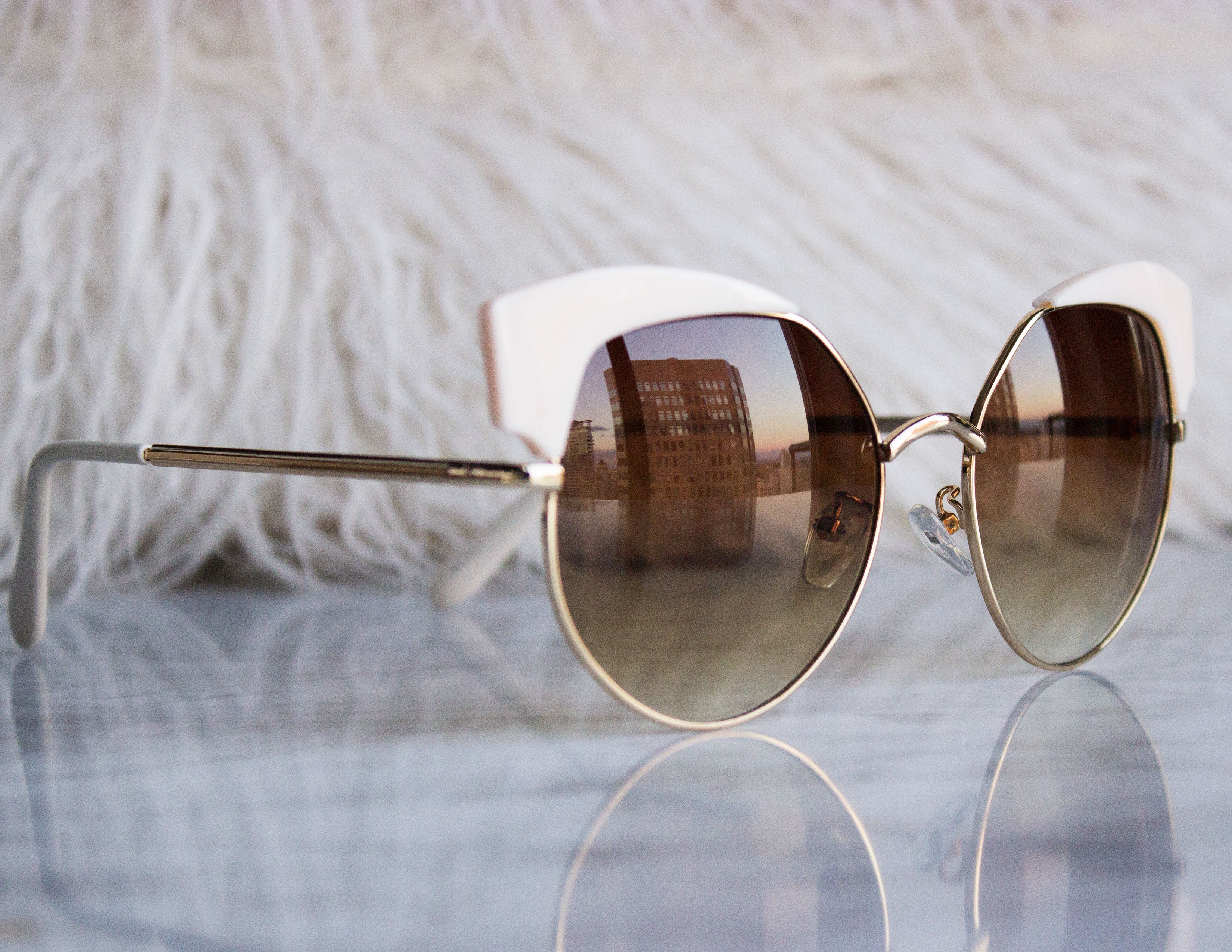 VANE SUNGLASSES- WHITE - Blue District
