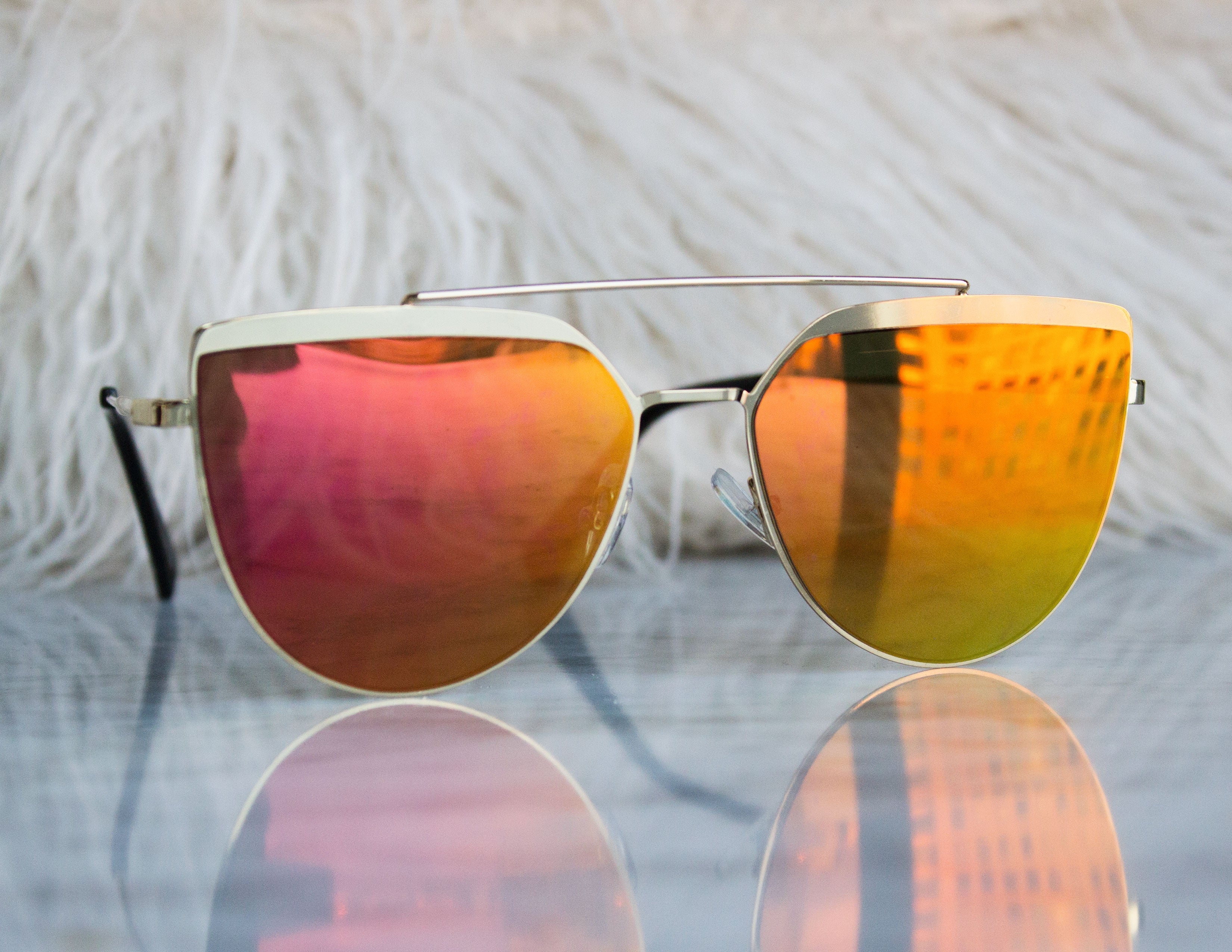 CORONA SUNGLASSES- GOLD - Blue District