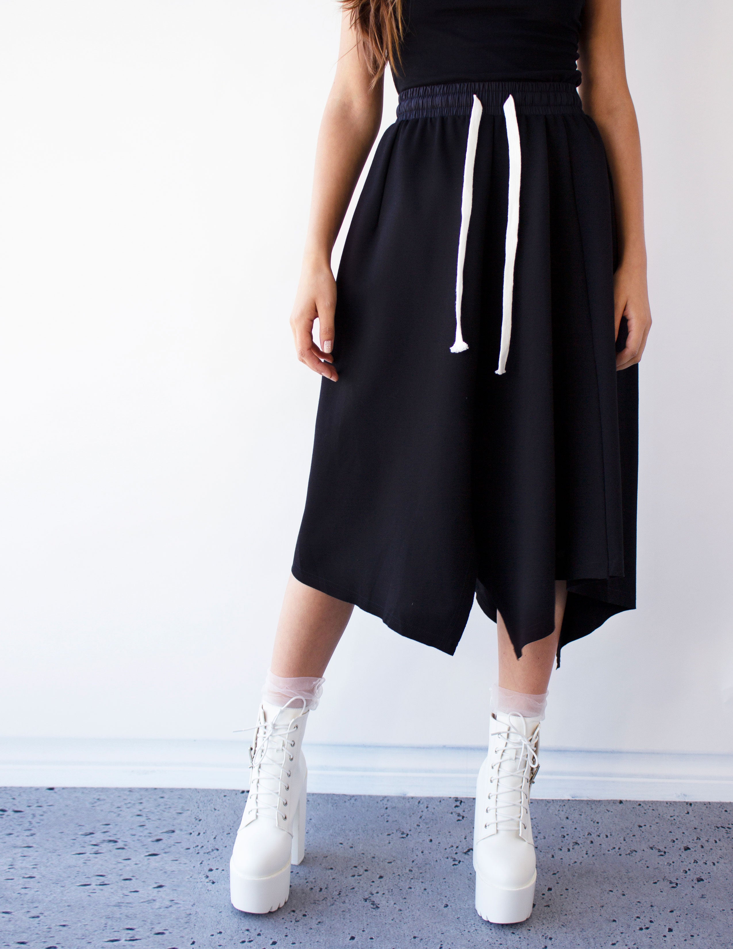 CANONIC SKIRT - Blue District