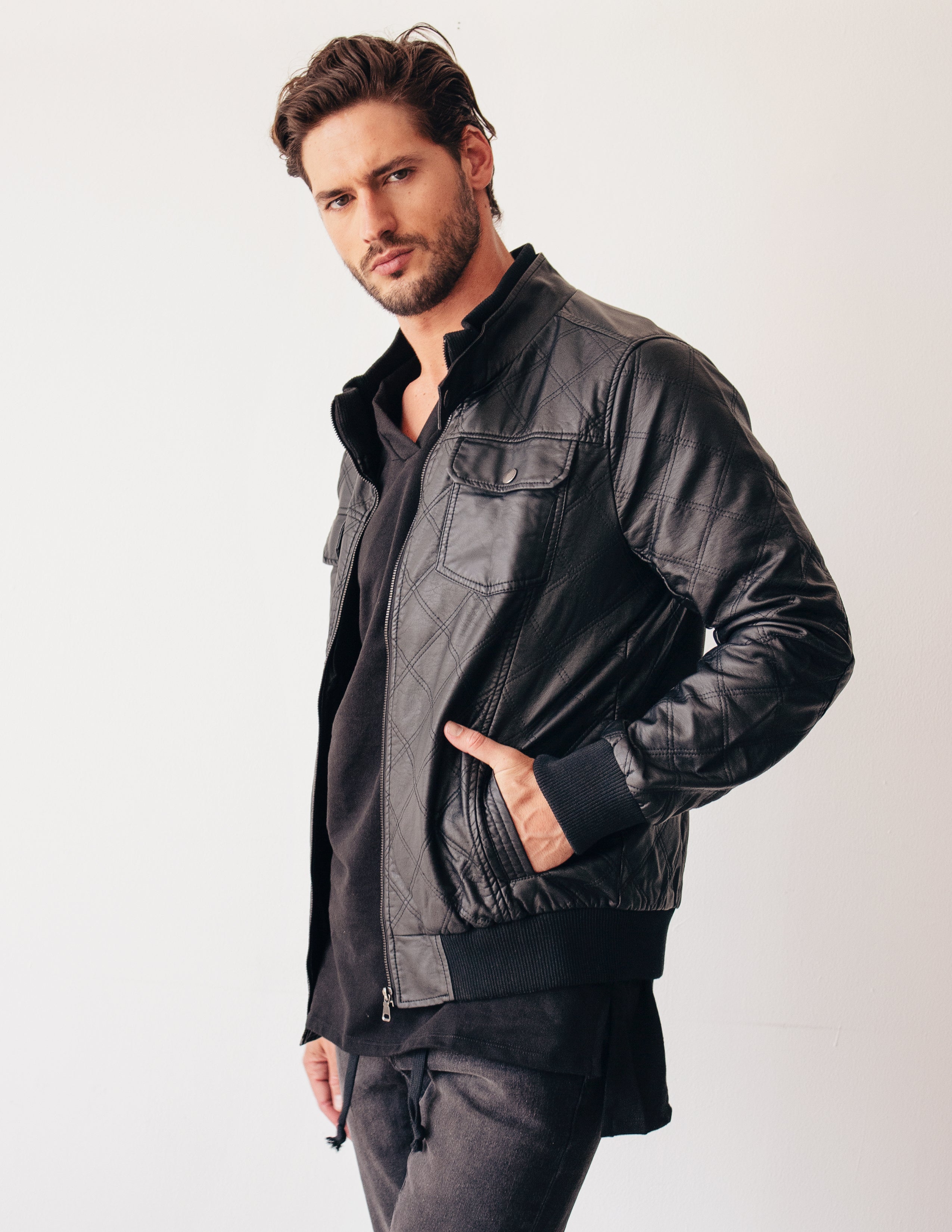 FORWARD JACKET