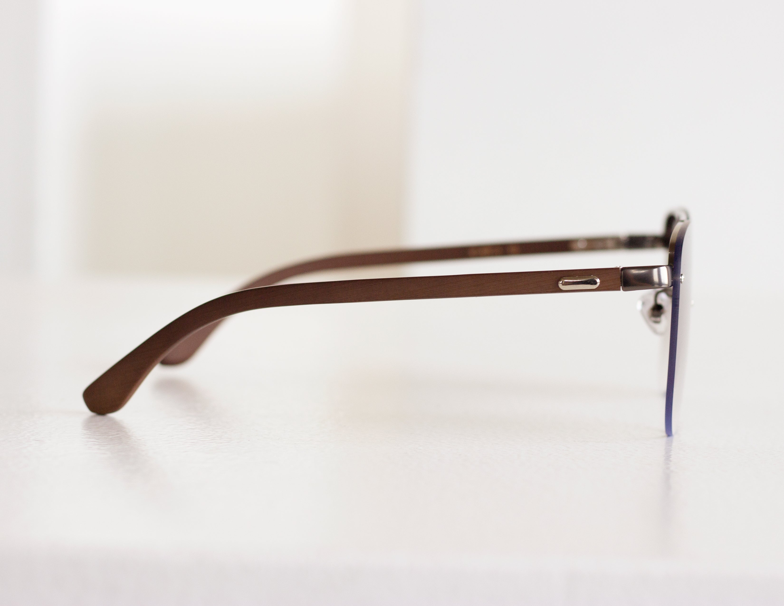 HEROIC SUNGLASSES - DARK/CHROME