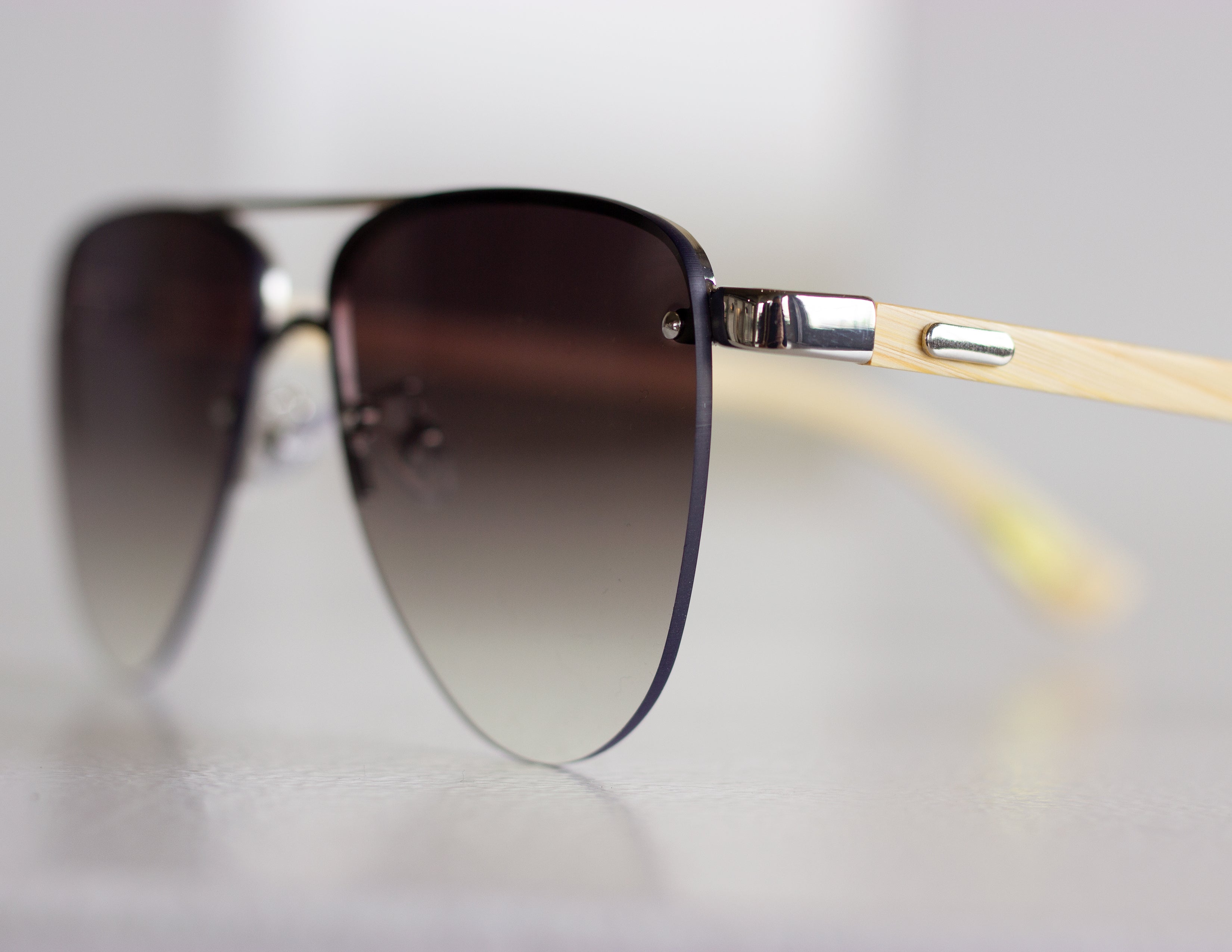 HEROIC SUNGLASSES - NATURAL/SILVER