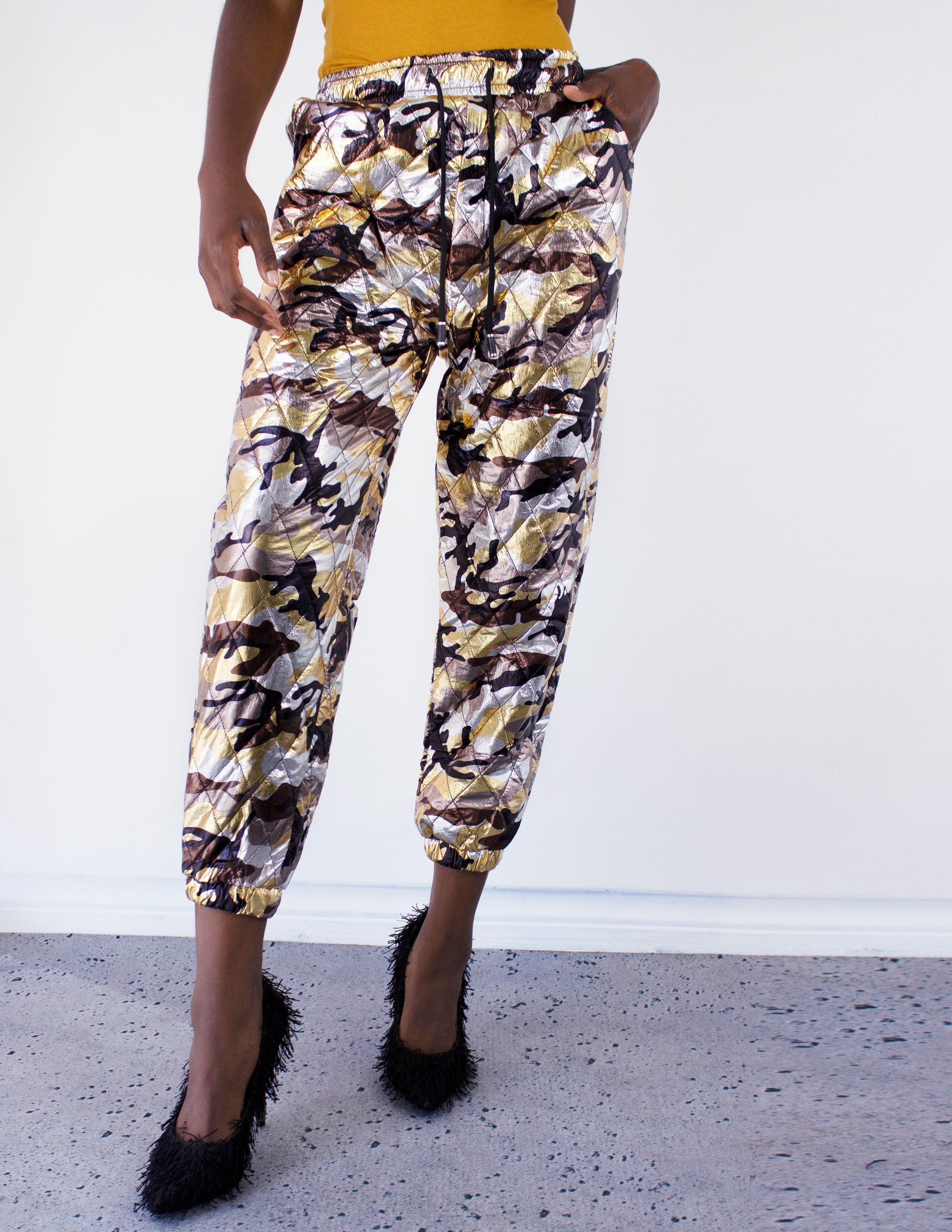 MARDI CAMOUFLAGE JOGGERS - Blue District