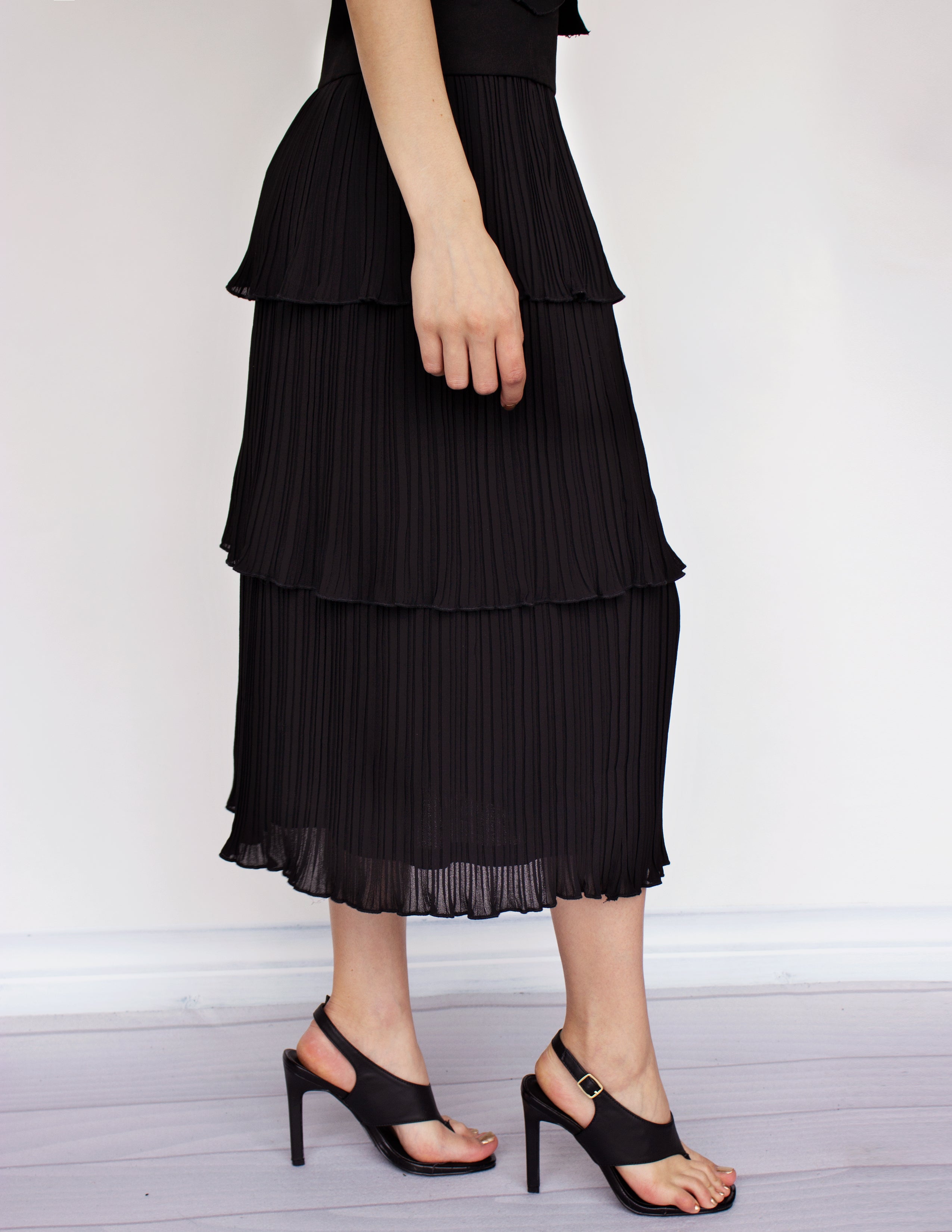 MINUTE SKIRT- ONYX