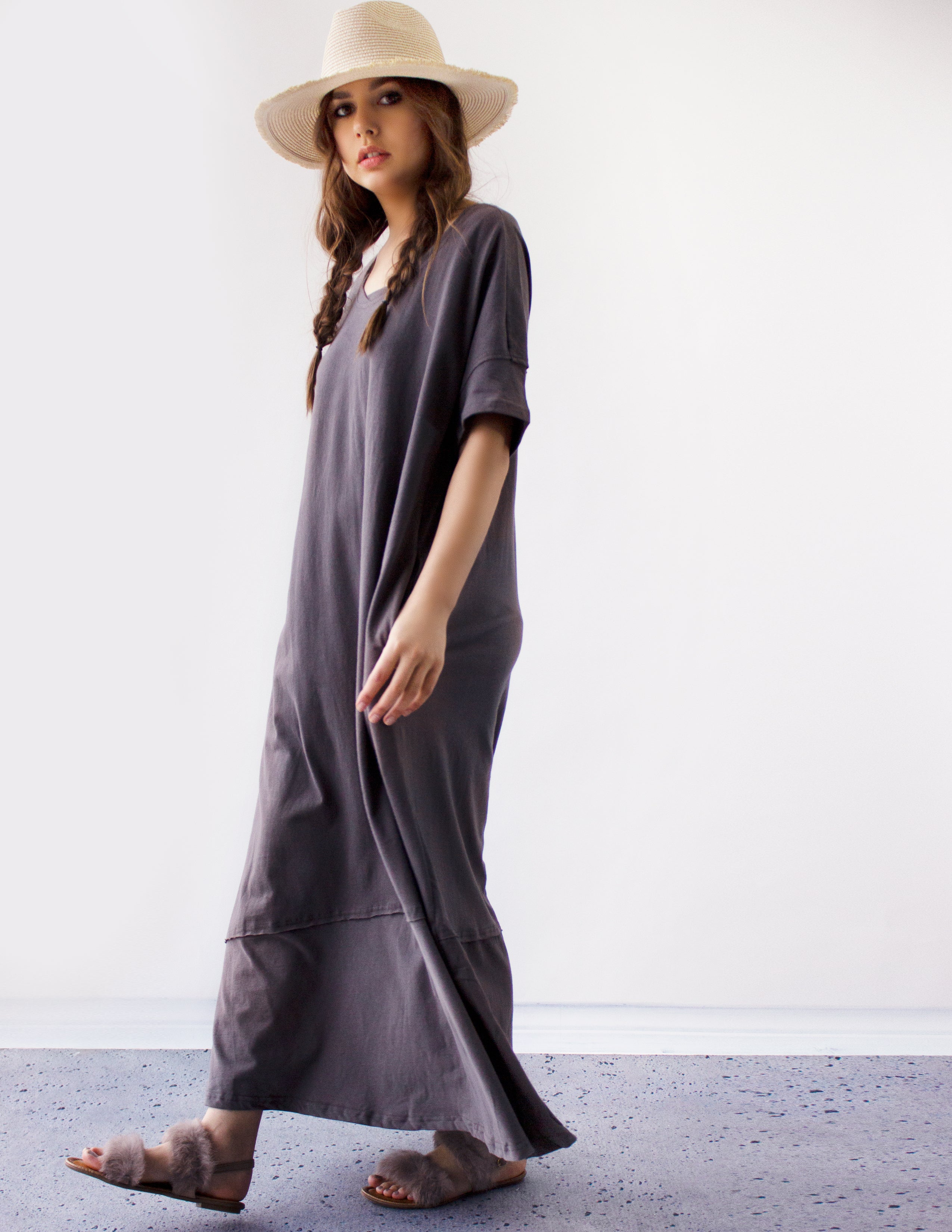 PROCERA DRESS- CHARCOAL