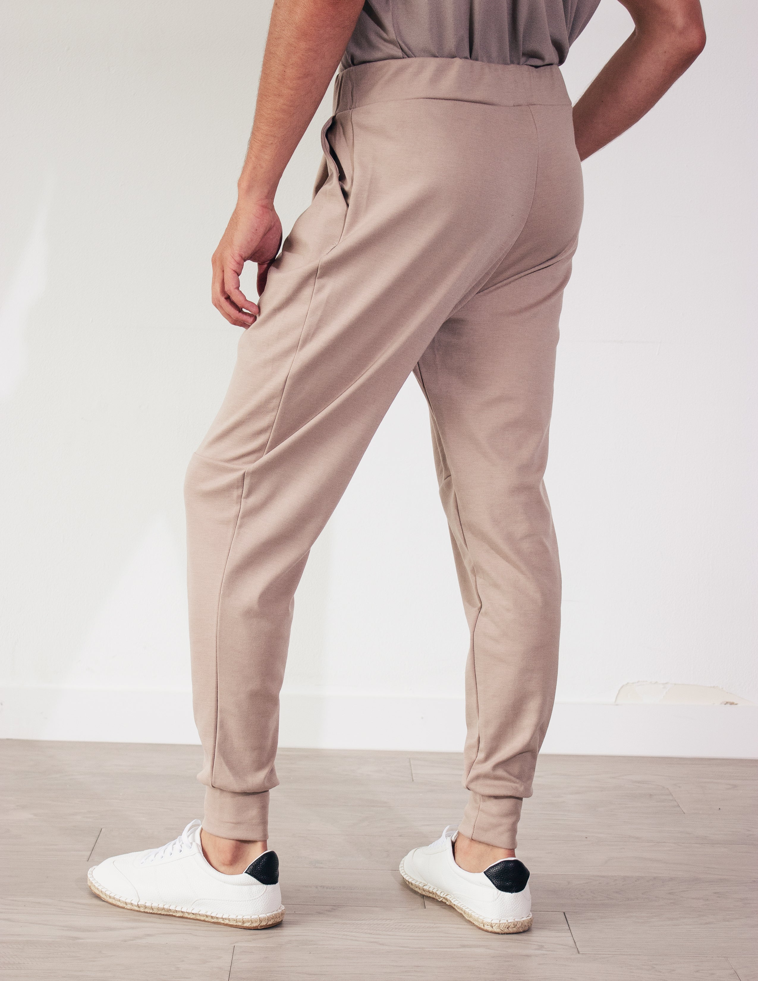 SLICK JOGGERS- TAUPE