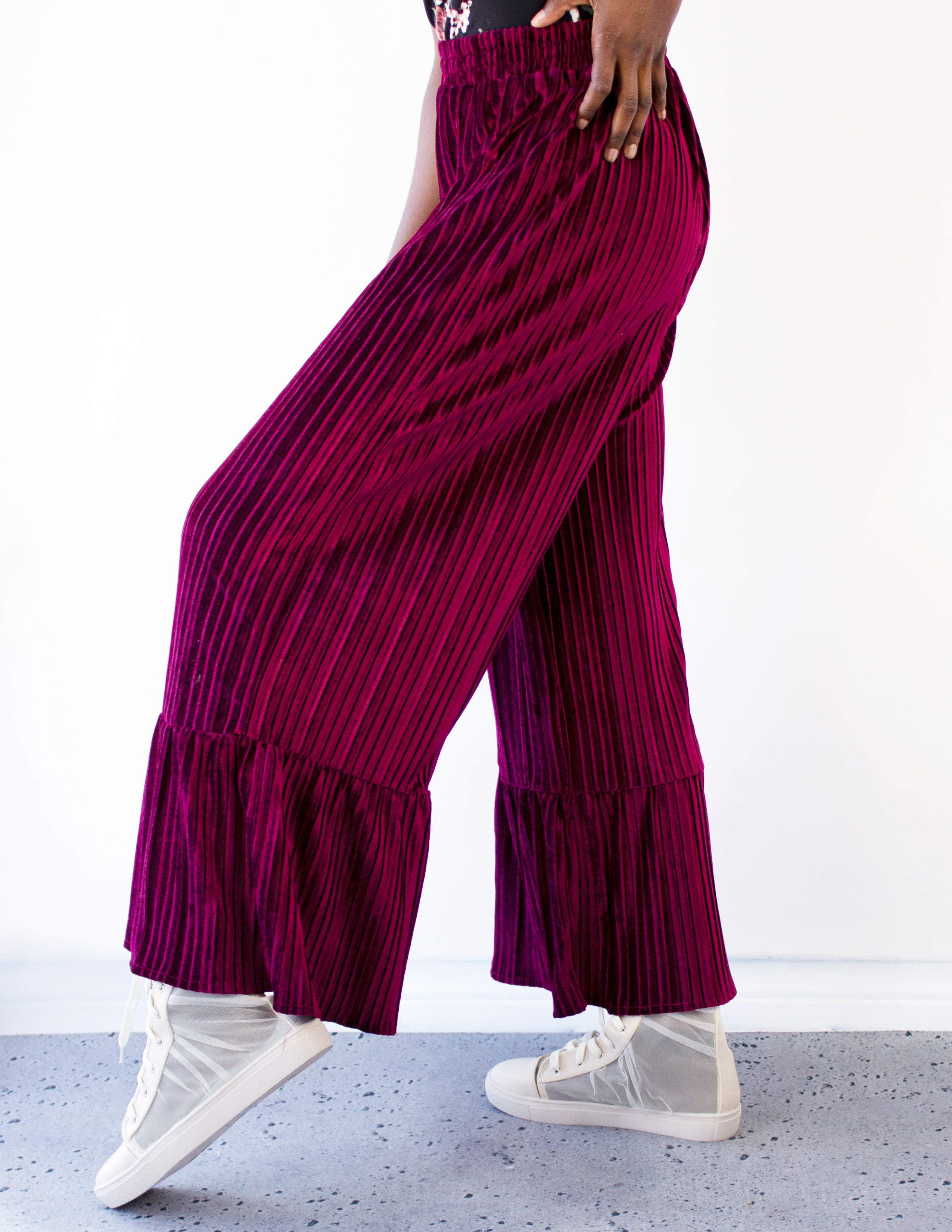 TUTTI PANTS- BURGUNDY - Blue District