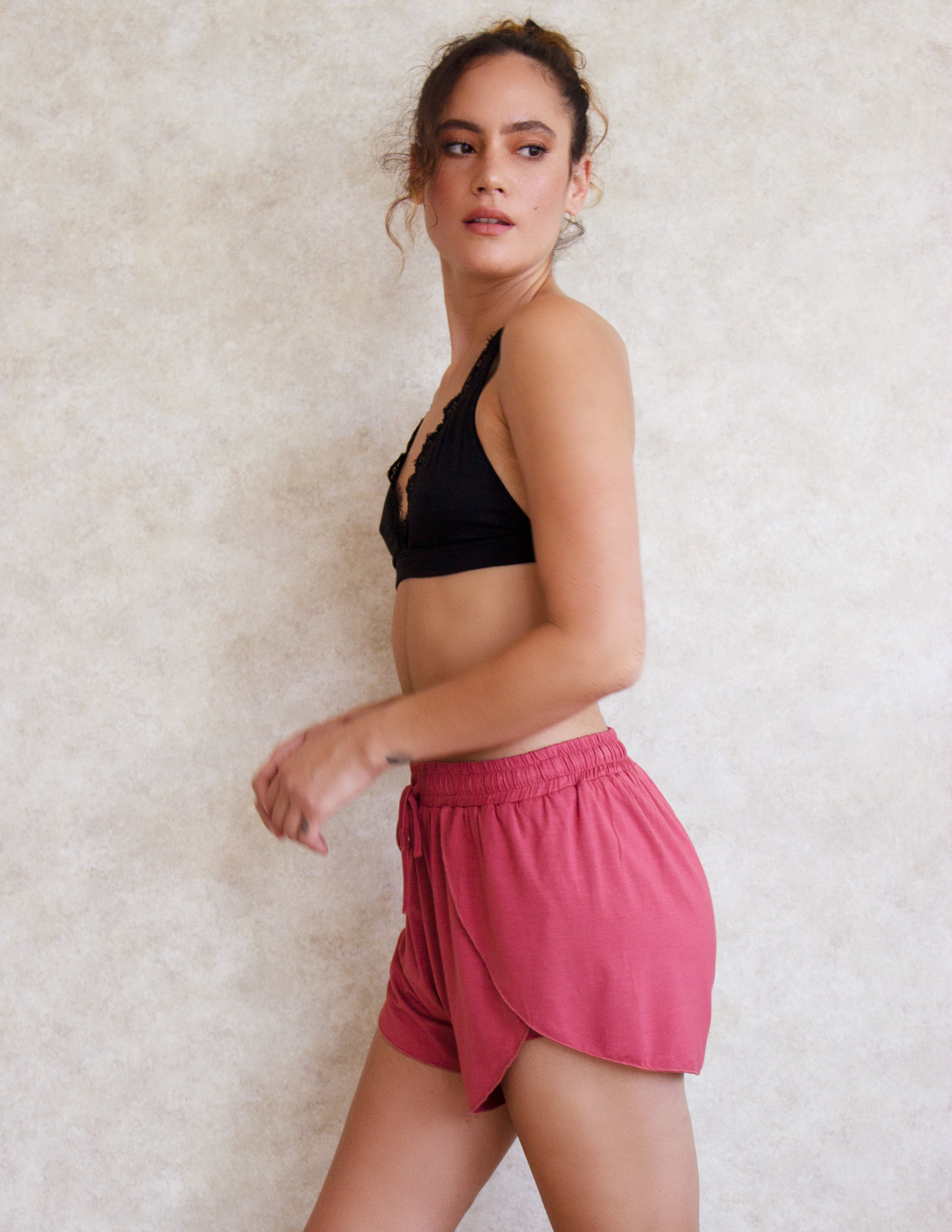 VINCA SHORTS- MARSALA