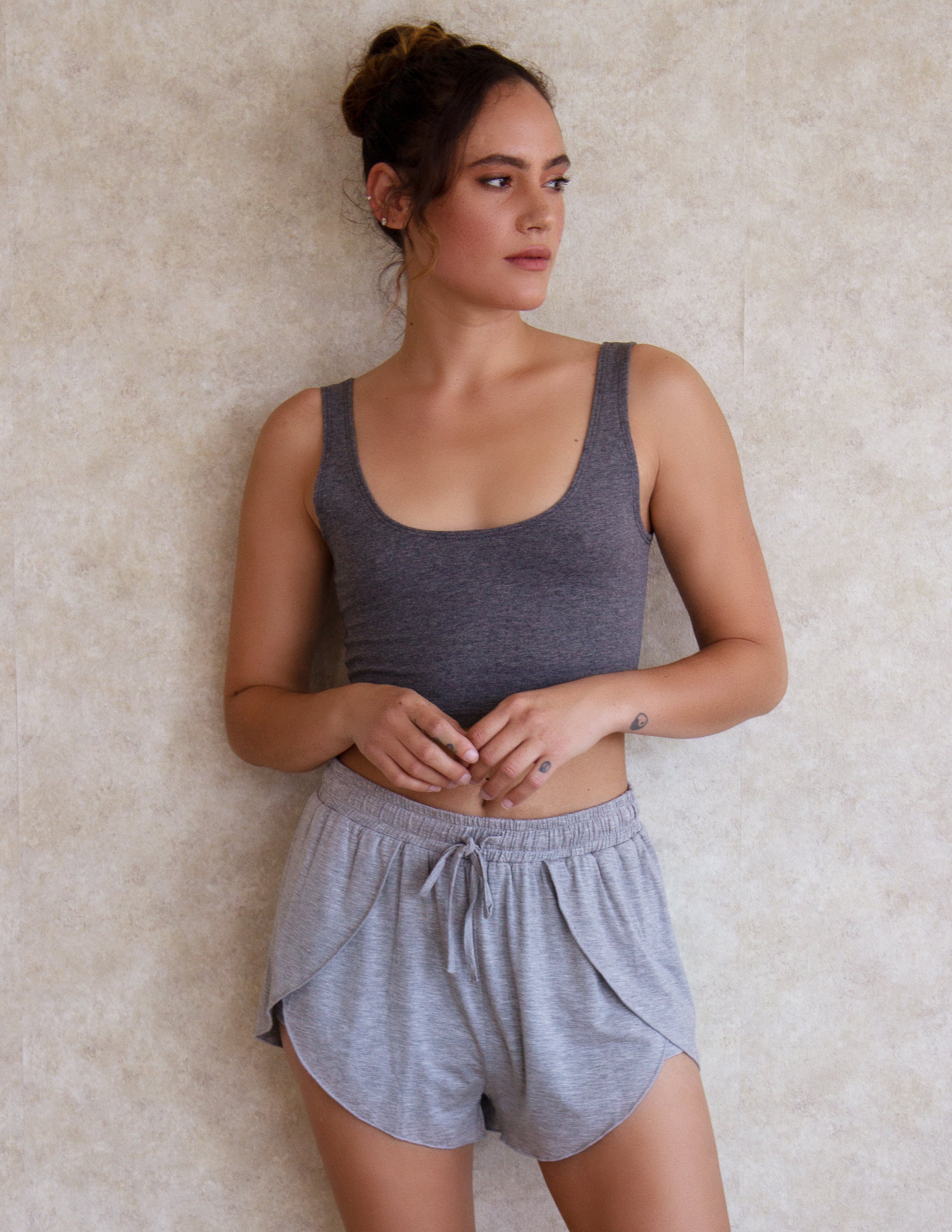 VINCA SHORTS- SMOKE