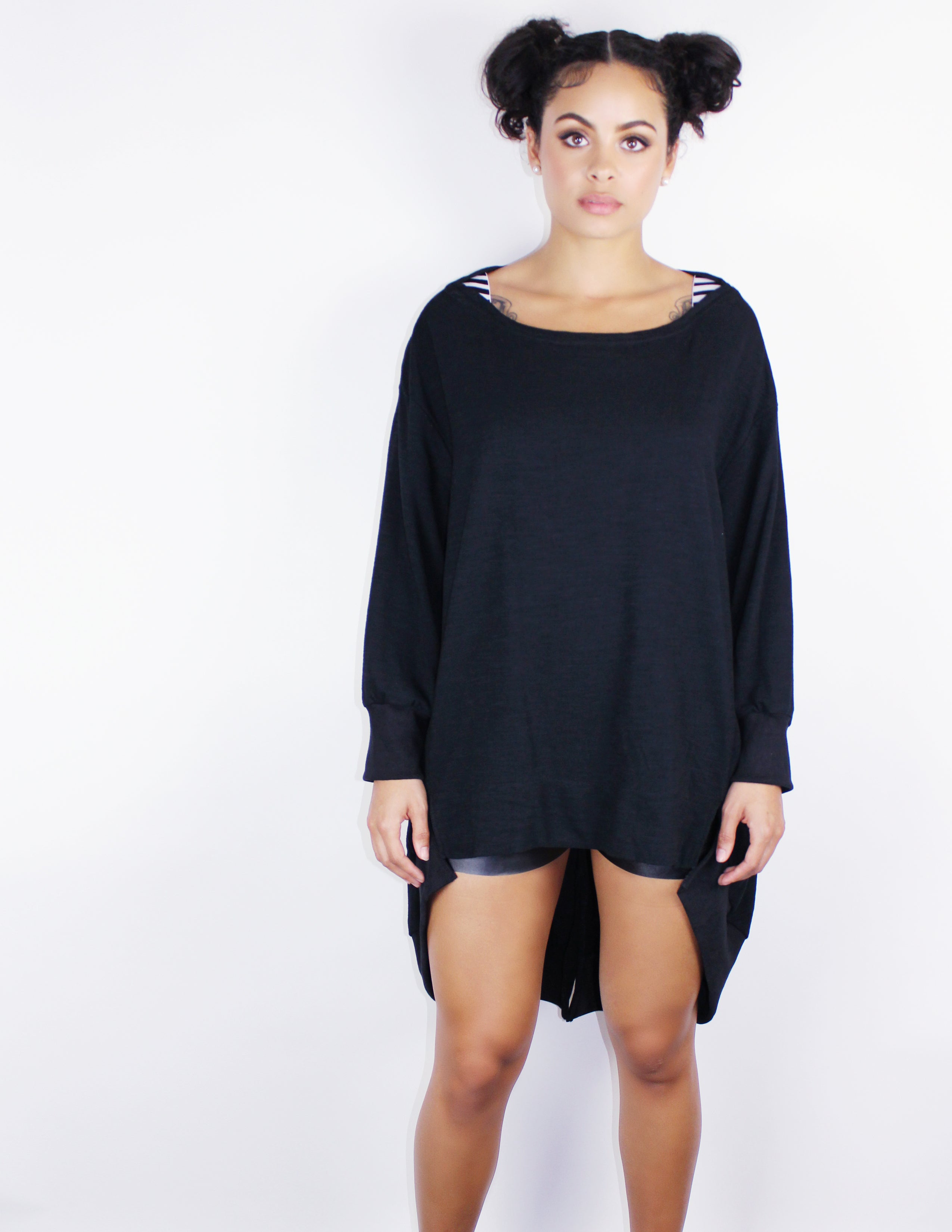BLACK ASYMETRICAL LONG SLEEVES TEE