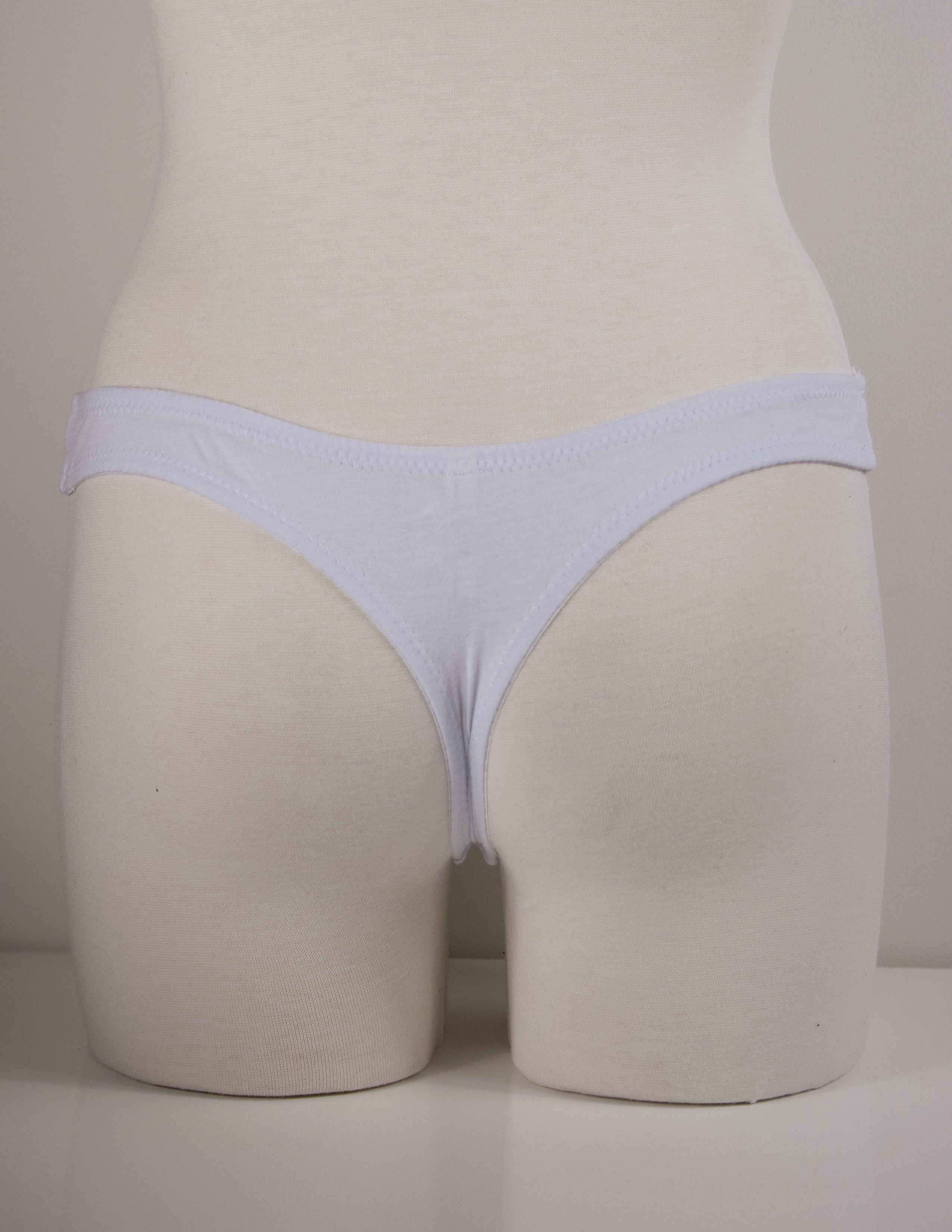 CONSTANCE SLICK THONG- SOY