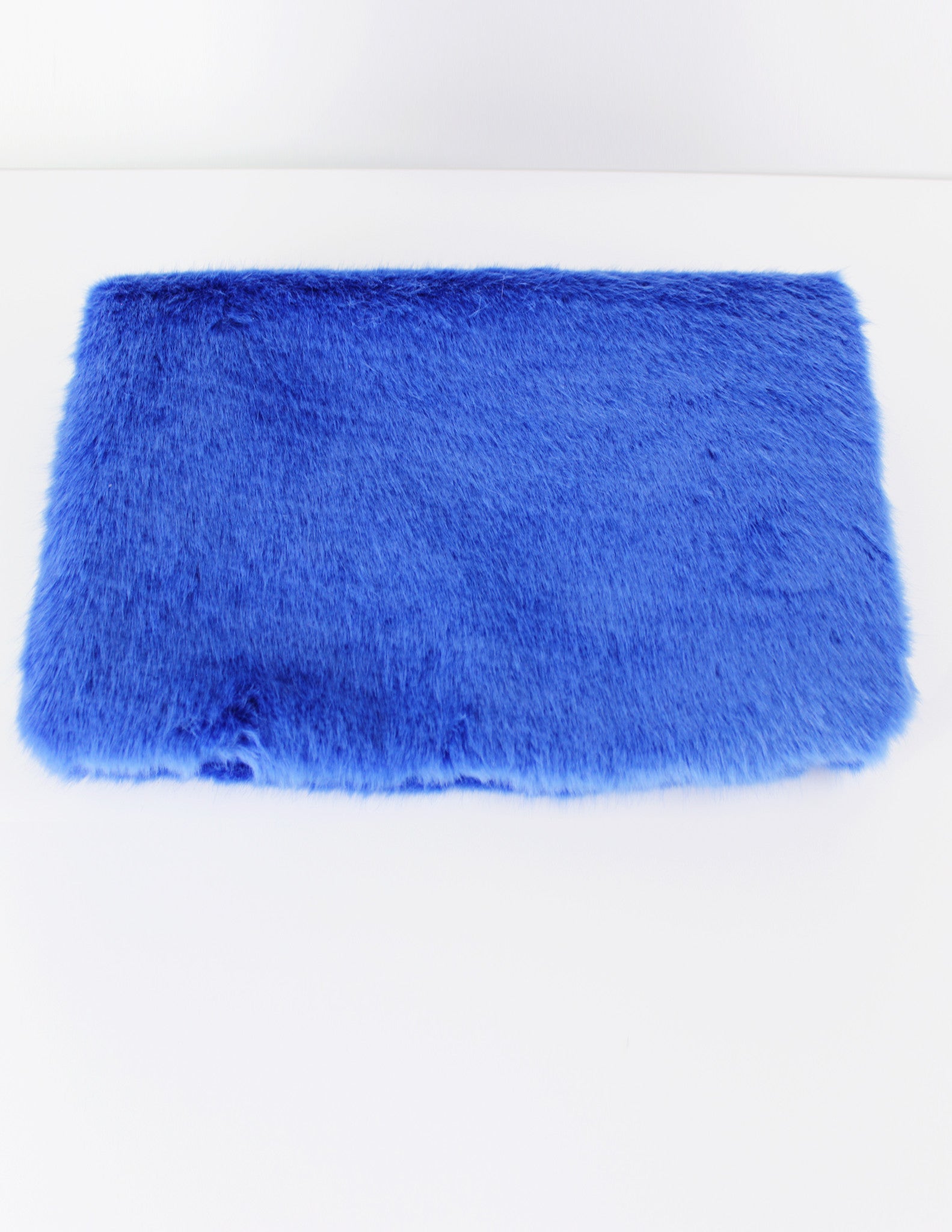 MIDNIGHT CLUTCH - Blue District